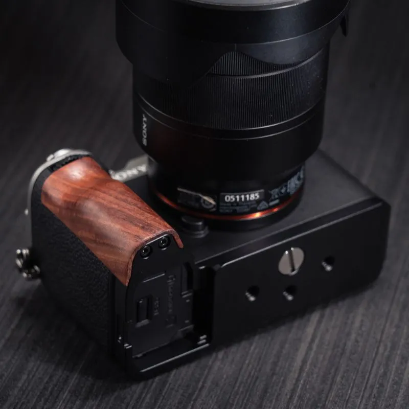 Sony A7C2 A7CR Grip YW Design